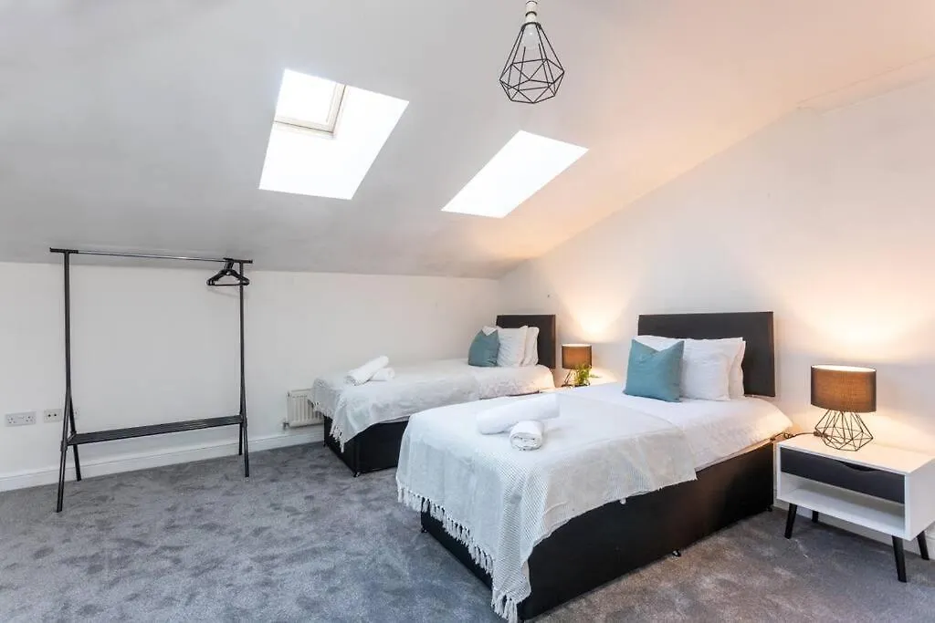 Central 3 Bed Duplex In York - Sleeps 6 Apartment
