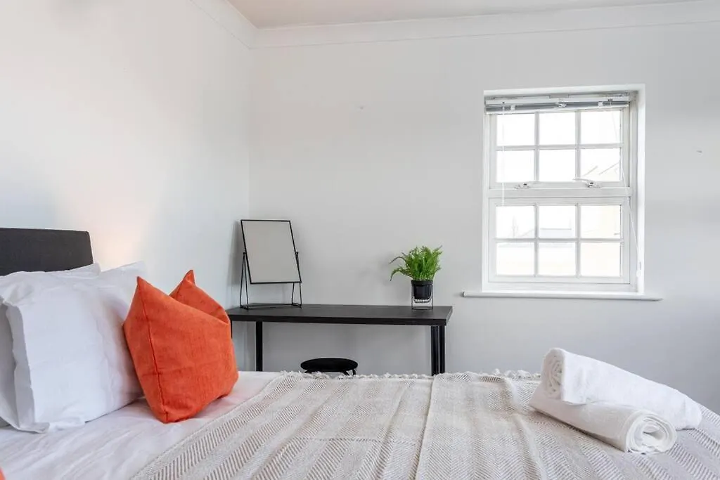 Apartment Central 3 Bed Duplex In York - Sleeps 6
