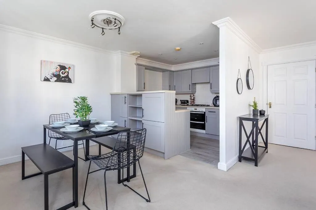 Central 3 Bed Duplex In York - Sleeps 6 0*,