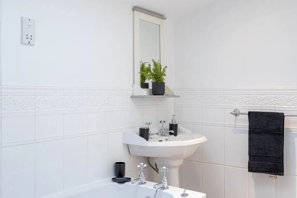 Central 3 Bed Duplex In York - Sleeps 6 United Kingdom