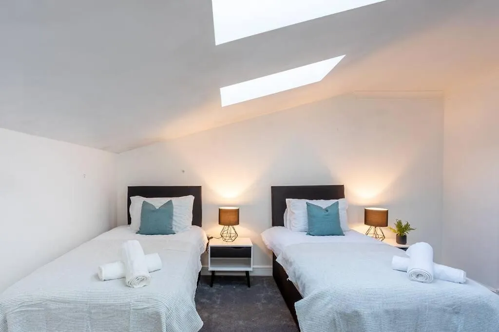 Apartment Central 3 Bed Duplex In York - Sleeps 6
