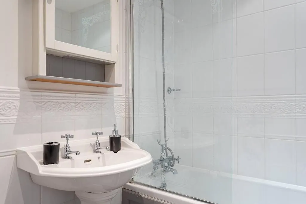 Apartment Central 3 Bed Duplex In York - Sleeps 6
